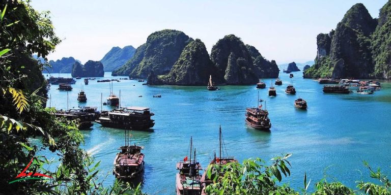 Indochina Grand Journey – Vietnam • Cambodia • Laos (18 Days)