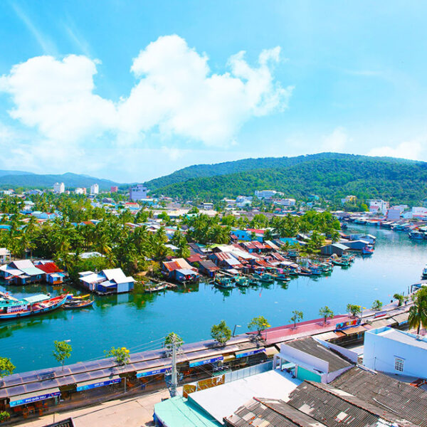 Mekong Delta & Coast Escape — 5 Days / 4 Nights