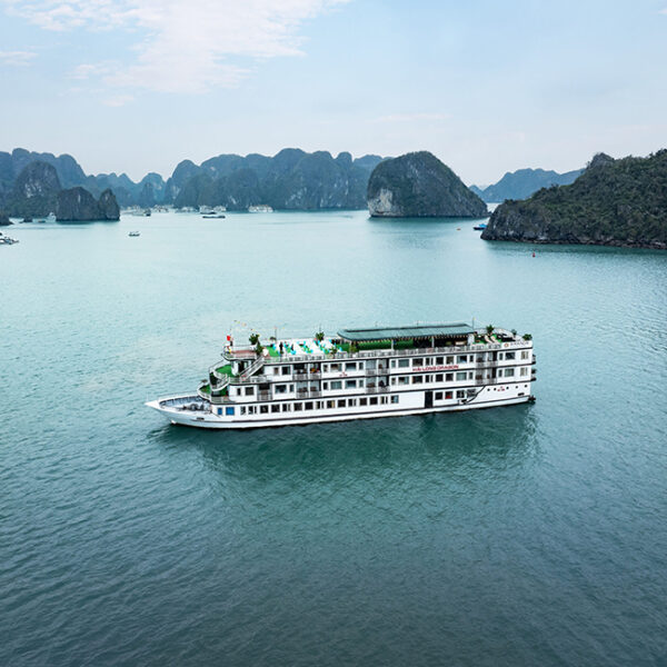 Ha Long Bay by Amanda Legend | 3 Days / 2 Nights